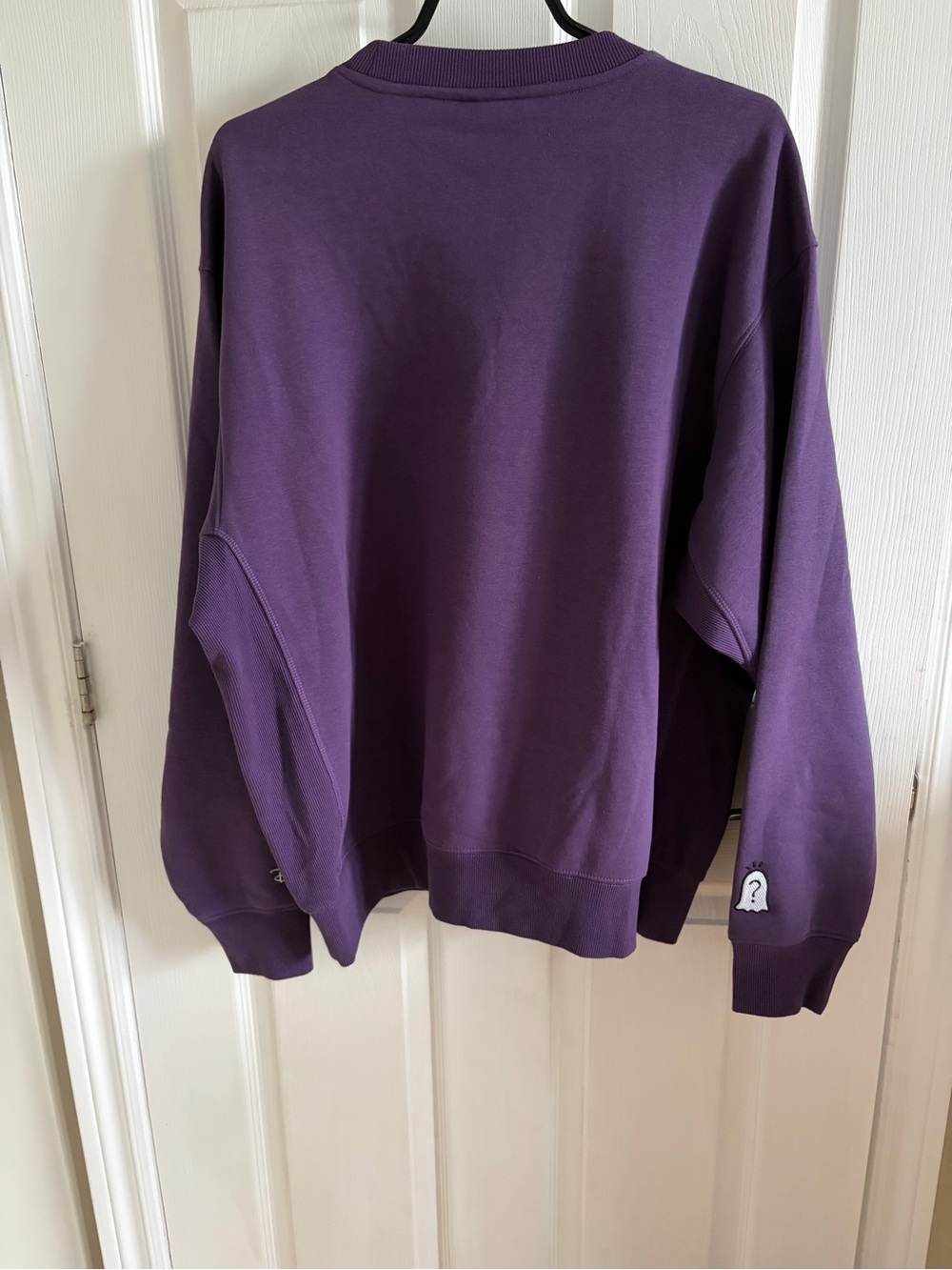 Goofy Sweater - Picture 7 of 7